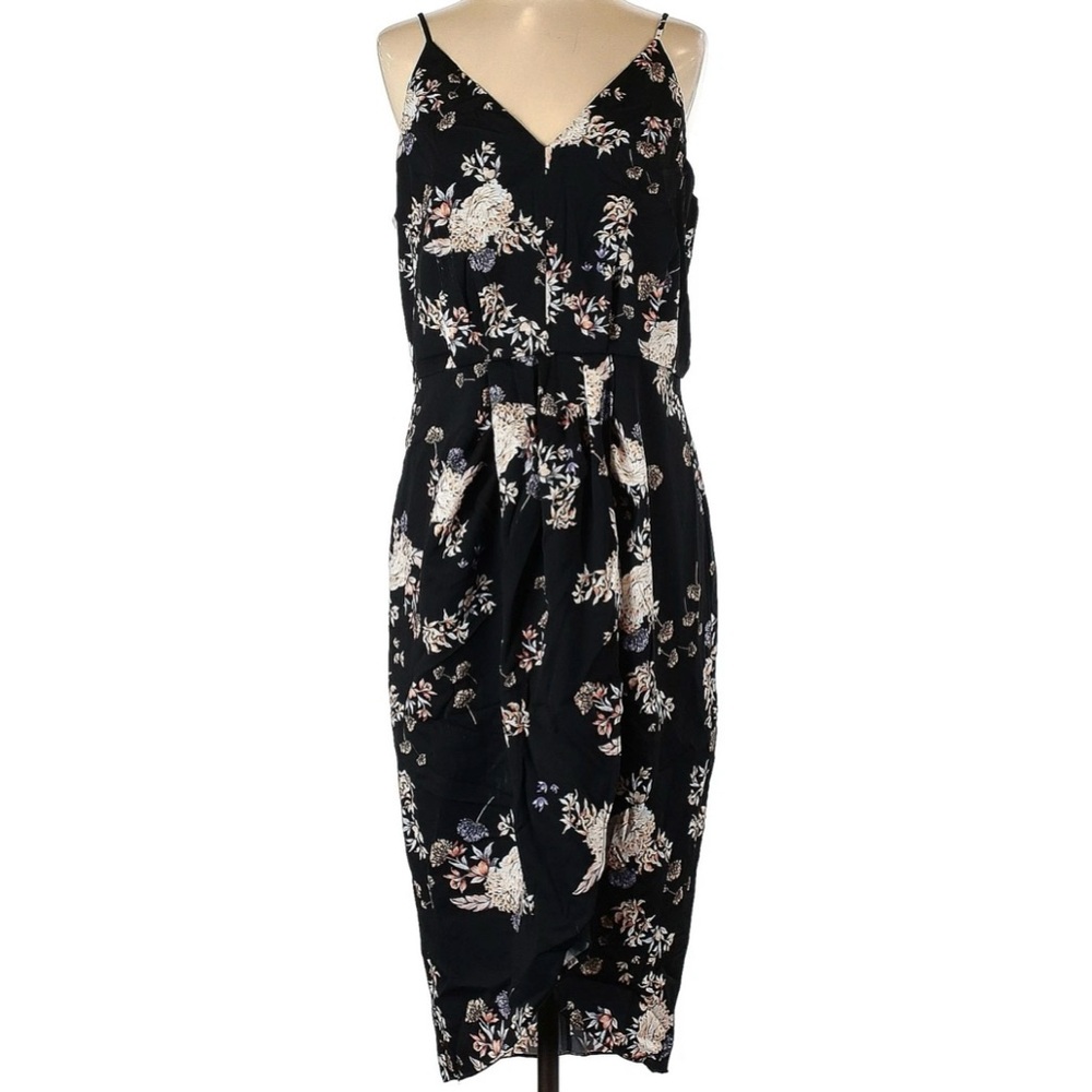 Chelsea28 Women’s Spaghetti Straps
Midi Dress